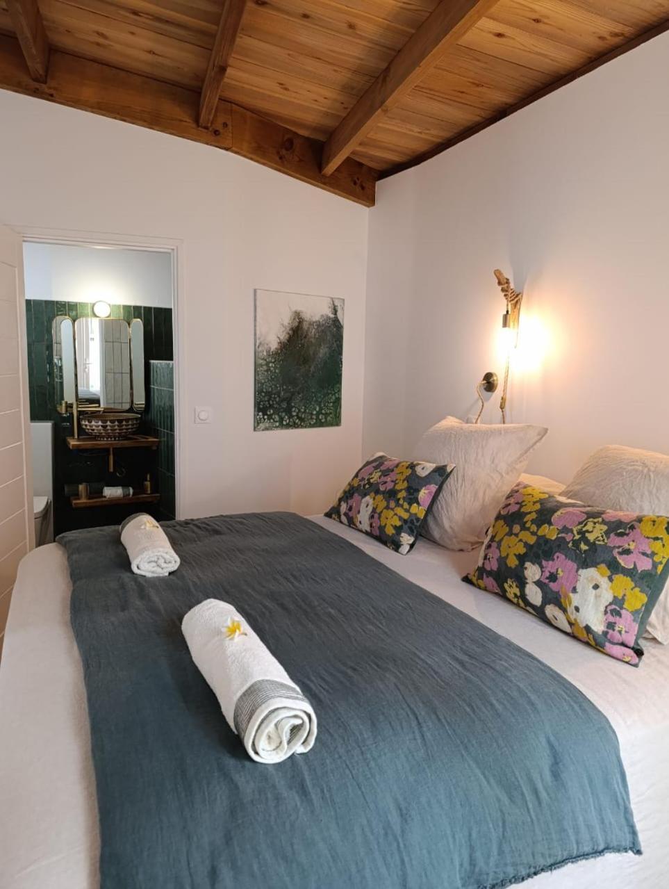 La Kaz Banian Hotel Saint Pierre Buitenkant foto